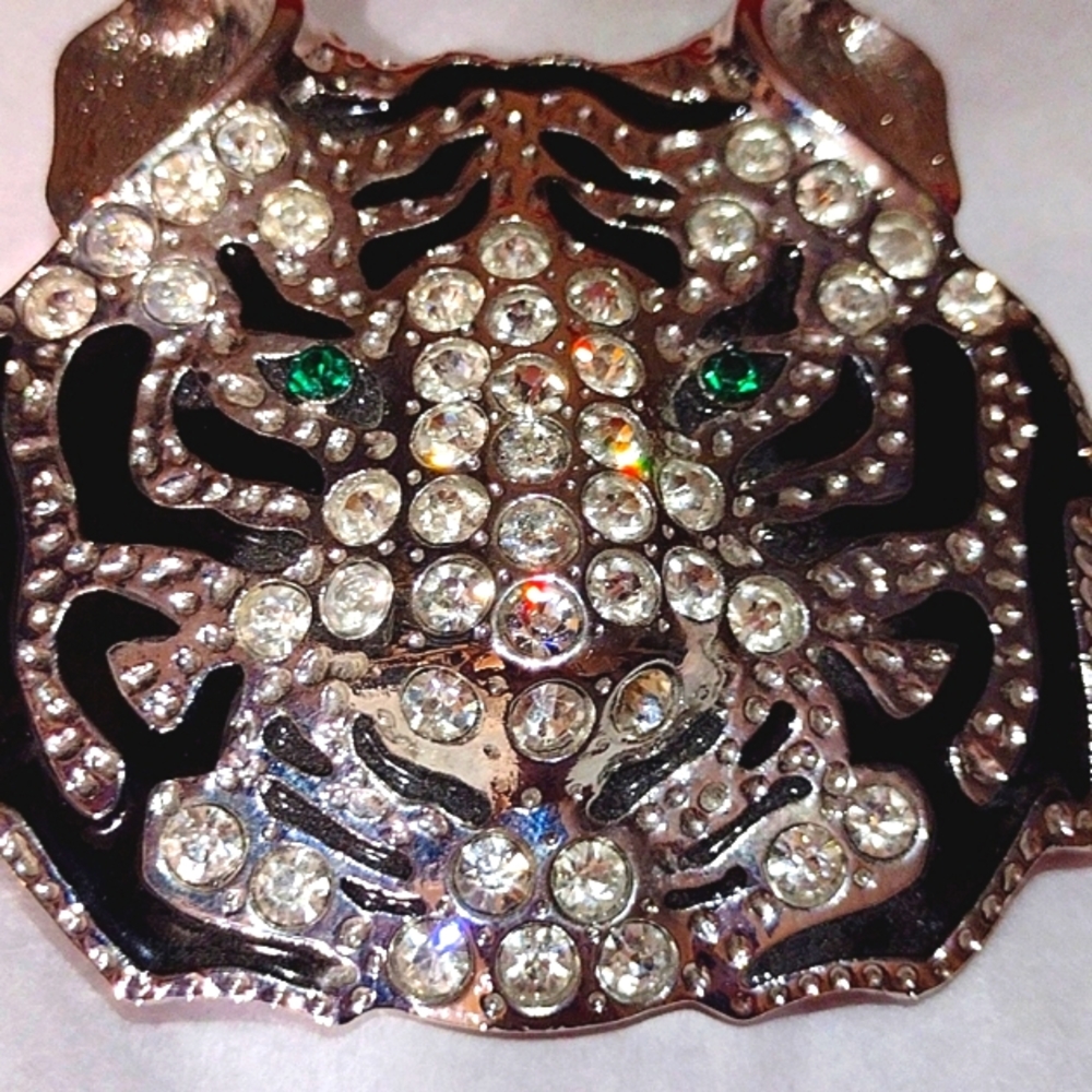 Runway Gem Rhinestone Studded 🐯 Belt Buckle